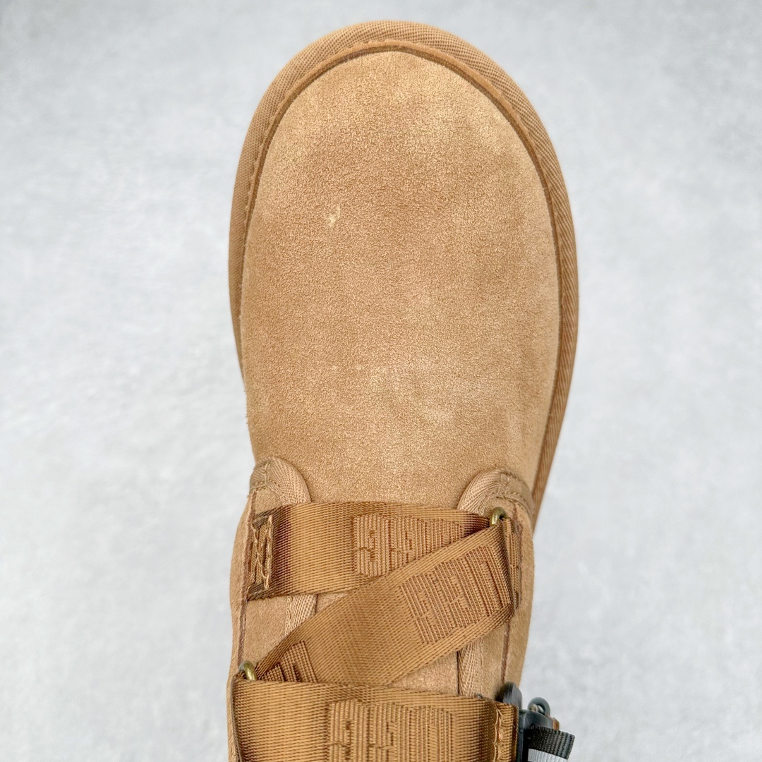 图片[4]-＃纯原 UGG 4526 秋冬羊皮毛一体雪地靴 全鞋采用ZP同厂 隆丰A级澳洲进口羊皮毛一体 品牌代工厂生产线 完全遵循ZP工艺流程 代工厂原厂版师 秉承无原鞋不开发选择 注重每一处细节 市面最正版型 TREADLITE\\\”轻翼\\\”科技外底 轻便/耐用/柔韧/桩型【售后郑重承诺】一个月内若出现重大脱胶/断底等质量问题 直接为您换新！尺码：40 41 42 43 44-选品中心