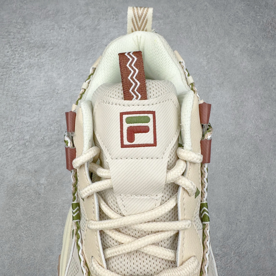 图片[5]-FILA FUSION Fluid 斐乐摩登潮牌防滑耐磨轻便运动鞋 FUSION 系列传承了 FILA 的百年基因，融入年轻运动及潮流文化，成为引领变革、创新突破的一代。以“1+N” 的跨界合作模式重现经典的同时创造经典。带来最出其不意的跨界合作惊喜。同时，FILAFUSION把FILA 的 DNA 融入到定制体验里，你可以随心制造厲于你的产品。FILA FUSION 的鞋家族涵盖了老爹鞋、跑步鞋、网球鞋、季节款。风格复古新潮，满足了时尚人士出行及各类运动的搭配需求，成为当下年轻人筷拥的鞋类品牌之一。FILA FUSION 走进年轻人的世界，通过年轻人运动，街舞，滑板，篮球，展现 FILA FUSION 的潮流态度和年轻文化。FILA FUSION 认为末来属于引领变革、创新突破的年轻一代，让我们一起构成 FILA 未来的蓝图吧！尺码：35.5 36 36.5 37.5 38 38.5 39 40 40.5 41 42 42.5 43 44 44.5 45 45.5-选品中心