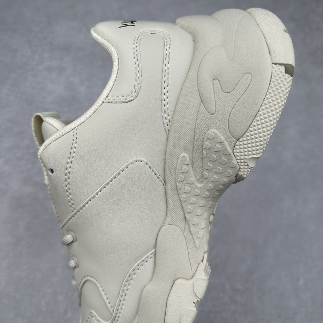 图片[7]-＃DT纯原 MLB Big Ball Chunky 复古印花老爹鞋系列低帮轻量增高厚底百搭休闲运动慢跑鞋 Korea韩国联名NY美国榄球纽约洋基队限定 目前可过轻松秒过各类鉴定 能操作的私聊 韩国代购专供 左脚内置NFC感应 区别市面贴纸假芯片 MLB专用菱形双针中底布 重点细节中底布带注胶孔 原厂NFC感应吊牌 支持鉴定 一个两位数 原盒原标 全套原楦原纸板原厂数据开发 中韩文保养标贴 绿色防霉片 平台代购专供 独家一比一RB+MD组合大底 高频后跟小人Logo精准对位立体饱满 正确网布加超迁鞋面 转印中底走线紧密 转印Logo工艺表层防刮不掉色 尺码：35 36 36.5 37.5 38 38.5 39 40 40.5 41 42 42.5 43 44 44.5 45-选品中心