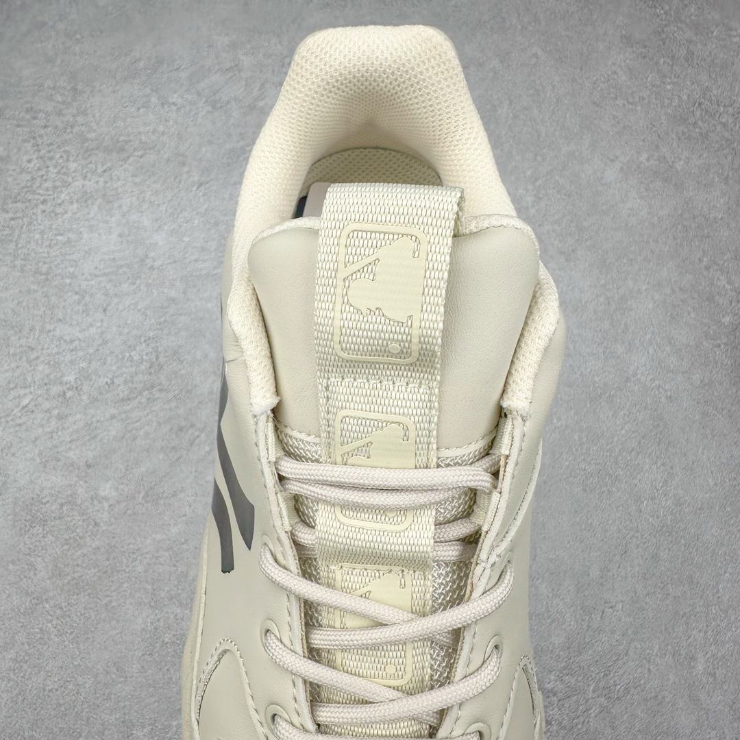 图片[5]-＃DT纯原 MLB Big Ball Chunky 复古印花老爹鞋系列低帮轻量增高厚底百搭休闲运动慢跑鞋 Korea韩国联名NY美国榄球纽约洋基队限定 目前可过轻松秒过各类鉴定 能操作的私聊 韩国代购专供 左脚内置NFC感应 区别市面贴纸假芯片 MLB专用菱形双针中底布 重点细节中底布带注胶孔 原厂NFC感应吊牌 支持鉴定 一个两位数 原盒原标 全套原楦原纸板原厂数据开发 中韩文保养标贴 绿色防霉片 平台代购专供 独家一比一RB+MD组合大底 高频后跟小人Logo精准对位立体饱满 正确网布加超迁鞋面 转印中底走线紧密 转印Logo工艺表层防刮不掉色 尺码：35 36 36.5 37.5 38 38.5 39 40 40.5 41 42 42.5 43 44 44.5 45-选品中心