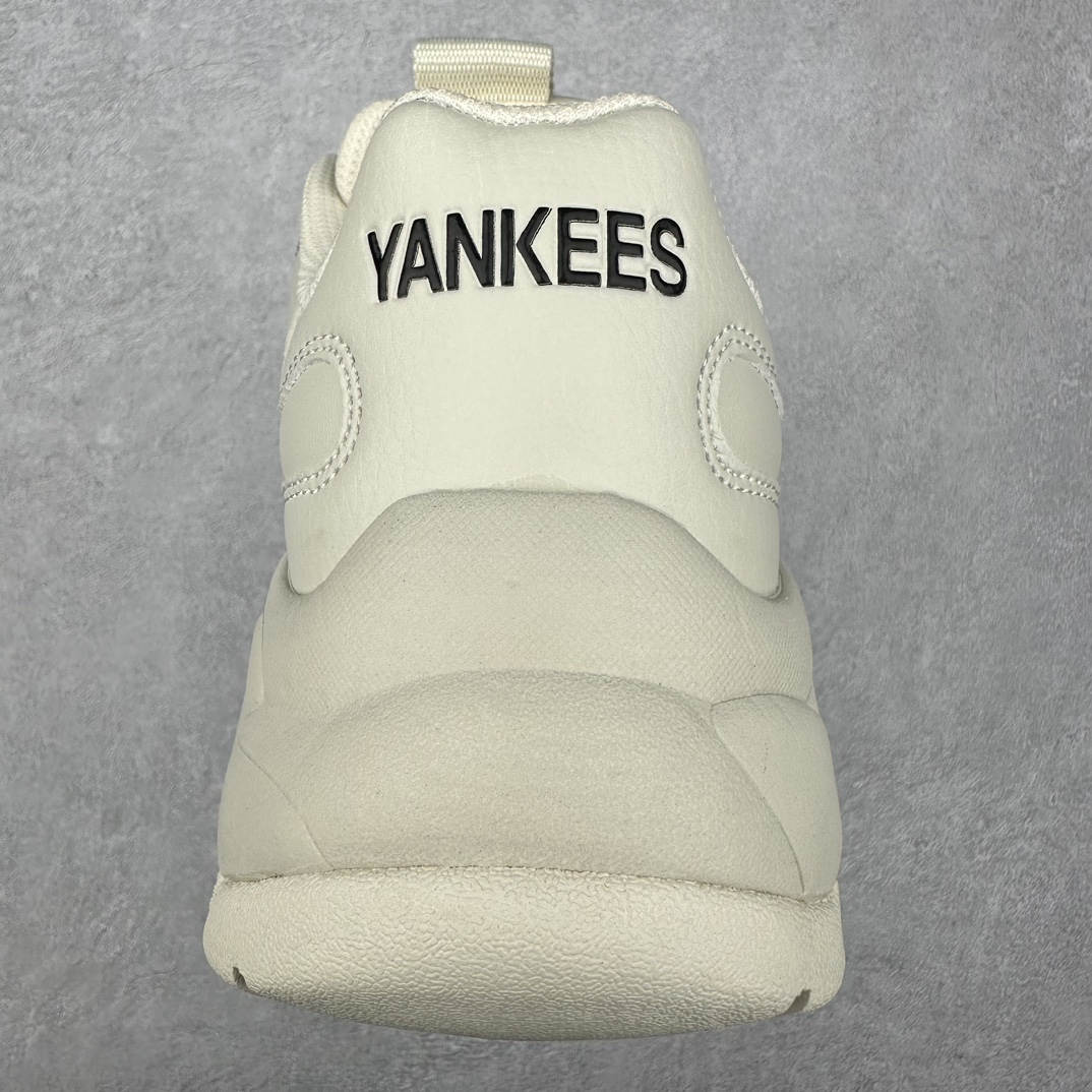 图片[8]-＃DT纯原 MLB Big Ball Chunky 复古印花老爹鞋系列低帮轻量增高厚底百搭休闲运动慢跑鞋 Korea韩国联名NY美国榄球纽约洋基队限定 目前可过轻松秒过各类鉴定 能操作的私聊 韩国代购专供 左脚内置NFC感应 区别市面贴纸假芯片 MLB专用菱形双针中底布 重点细节中底布带注胶孔 原厂NFC感应吊牌 支持鉴定 一个两位数 原盒原标 全套原楦原纸板原厂数据开发 中韩文保养标贴 绿色防霉片 平台代购专供 独家一比一RB+MD组合大底 高频后跟小人Logo精准对位立体饱满 正确网布加超迁鞋面 转印中底走线紧密 转印Logo工艺表层防刮不掉色 尺码：35 36 36.5 37.5 38 38.5 39 40 40.5 41 42 42.5 43 44 44.5 45-选品中心