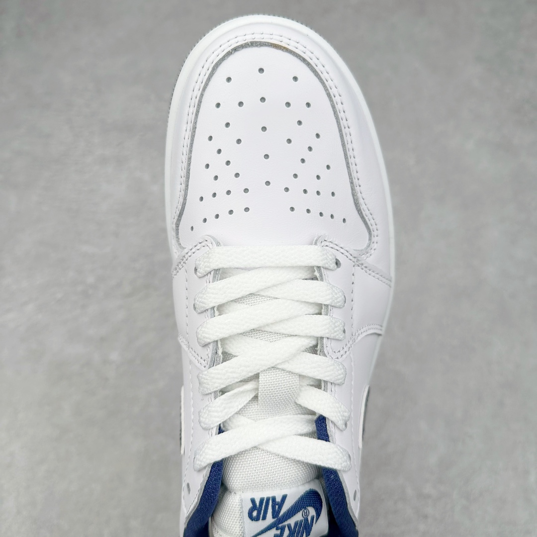 图片[4]-＃DT纯原 Air Jordan AJ1 Retro Low OG 低帮 白蓝 FB9933-141 外贸特供 原楦原纸板开发 极致一眼正品既视感 原厂皮料 原厂拉帮工艺 全部采用原厂电脑车 针距 边距完全同步原鞋 特供皮料一致原鞋 鞋面清洁度最高QC检验标准 控制溢胶 飞翼3D高频深度立体 鞋盒、防尘纸 均采购来自原厂 尺码：36 36.5 37.5 38 38.5 39 40 40.5 41 42 42.5 43 44 44.5 45 46 47.5-选品中心