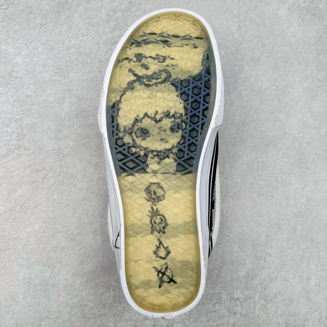 图片[9]-HIRONO x Vans Knu Skool 泡泡玛特小野联名 黑白涂鸦 此次VANS携手泡泡玛特爆款IP 太有看头了！ Vans超火的土豆鞋，复古经典，鞋头放大、包边上移加厚、鞋舌加厚。Vans Classics 经典支线土豆鞋 Knu Skool 是完美的平替版，是大众争相追捧的 “面包鞋” 尺码：35 36 36.5 37 38 38.5 39 40 40.5 41 42 42.5 43 44 45 工艺：硫化1：1（重量1：1、真标、原钢印、材质标、鞋型标、合格证）-选品中心
