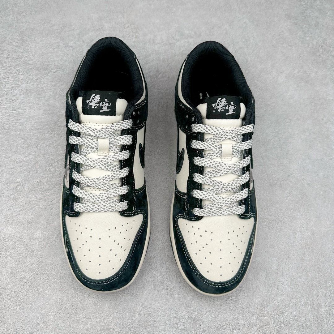 图片[2]-NK Dunk Low 定制配色 XX2025-555 大厂出品 极力推荐 原装头层材料 独家版型蒸餾加工帶來的是更好的视觉和脚感体验大厂纯原品质出货 清洁度 电绣工艺 皮料切割干净无任何毛边 细节完美 尺码：36 36.5 37.5 38 38.5 39 40 40.5 41 42 42.5 43 44 44.5 45 46 47.5-选品中心