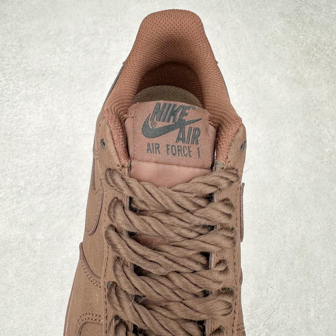 图片[5]-NK Air Force 1´07 Low 空军一号低帮百搭休闲运动板鞋 CW2288-111 柔软、弹性十足的缓震性能和出色的中底设计 横跨复古与现代的外型结合 造就出风靡全球 三十多年的Force 1 直到今天还深受青睐 尺码：36 36.5 37.5 38 38.5 39 40 40.5 41 42 42.5 43 44 44.5 45-选品中心