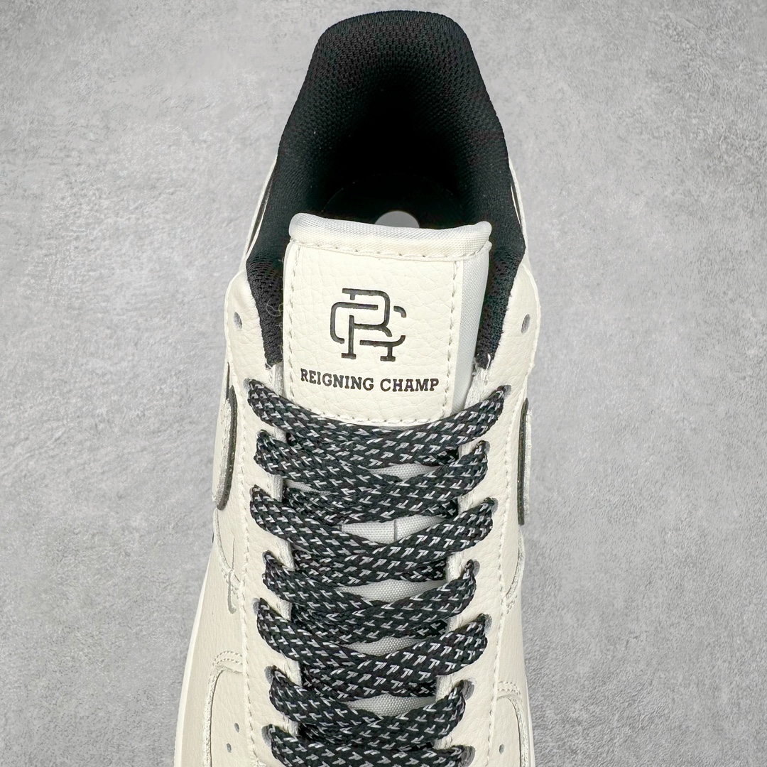 图片[5]-NK Air Force 1´07 Low 空军一号低帮百搭休闲运动板鞋 RC2369-171 柔软、弹性十足的缓震性能和出色的中底设计 横跨复古与现代的外型结合 造就出风靡全球 三十多年的Force 1 直到今天还深受青睐 尺码：36 36.5 37.5 38 38.5 39 40 40.5 41 42 42.5 43 44 44.5 45-选品中心