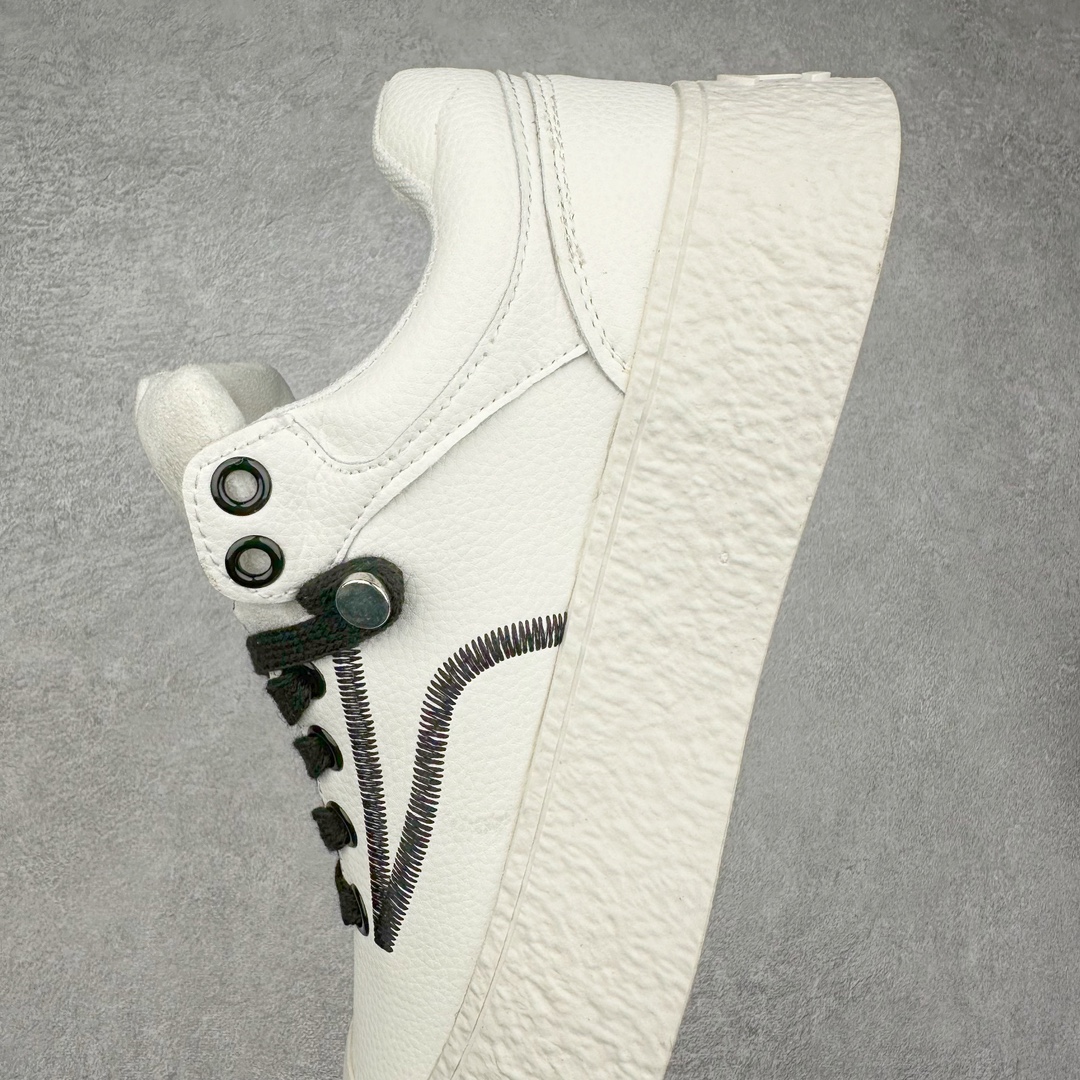 图片[7]-CHANEL 香奈儿功夫熊猫电秀款 2024秋冬新款小香风真皮轻便百搭休闲运动鞋 独家首发 小红书推荐 热搜新款 鞋面优质进口 时尚又大方 原版轻质助力大底 非常柔软轻便 脚感无敌 原鞋一致效果环保无味 尺码： 35-39-选品中心