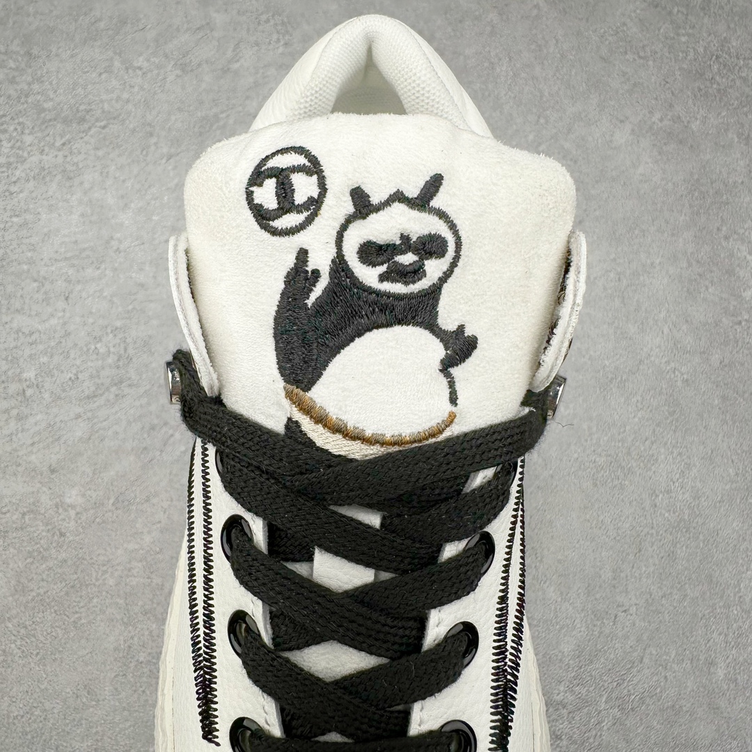 图片[5]-CHANEL 香奈儿功夫熊猫电秀款 2024秋冬新款小香风真皮轻便百搭休闲运动鞋 独家首发 小红书推荐 热搜新款 鞋面优质进口 时尚又大方 原版轻质助力大底 非常柔软轻便 脚感无敌 原鞋一致效果环保无味 尺码： 35-39-选品中心