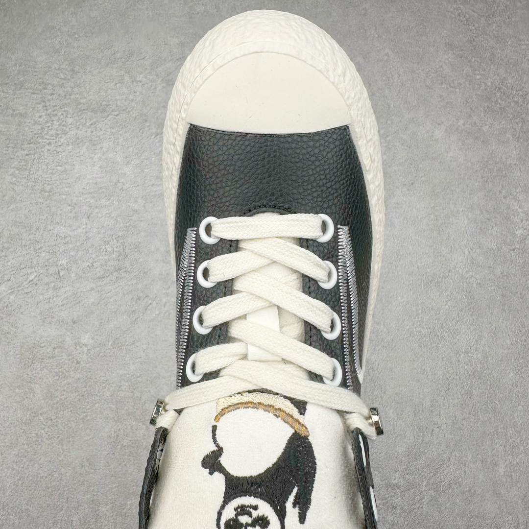 图片[4]-CHANEL 香奈儿功夫熊猫电秀款 2024秋冬新款小香风真皮轻便百搭休闲运动鞋 独家首发 小红书推荐 热搜新款 鞋面优质进口 时尚又大方 原版轻质助力大底 非常柔软轻便 脚感无敌 原鞋一致效果环保无味 尺码： 35-39-选品中心