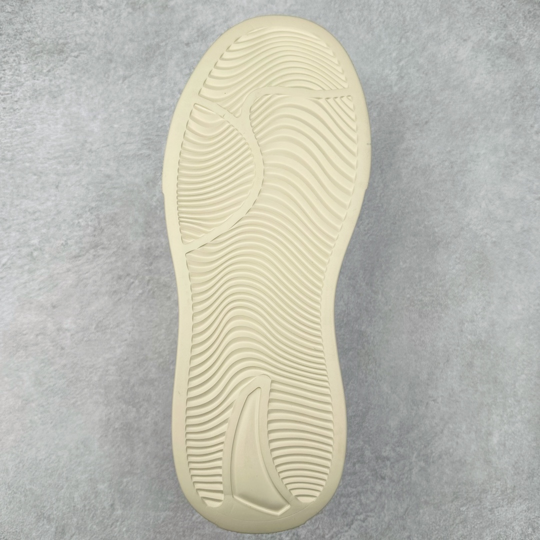 图片[9]-Timberland添柏岚/天伯伦 户外休闲马丁靴系列 广东大厂出品 全新工艺升级 24ss秋冬新款 原盒原包装 面料采用意大利🇮🇹进口细纹牛皮，搭配防臭防腐真皮乳胶鞋垫，给您完美的穿着体验，质量考究耐穿，型男必备，专治不帅，高品质脚感一流！全套官网统一包装 今年冬季防寒户外专用 日常随意搭配 尺码：39 40 41 42 43 44 (运动码)-选品中心