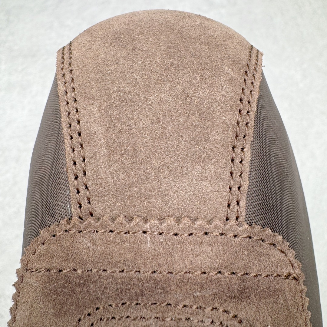 图片[16]-＃JC纯原 NK Classic Cortez Leather 阿甘复古初代皮革慢跑鞋 DZ2795-200 实体平台指令订单 全套原纸板楦头开发 原厂数据大底磨具 一比一鞋头弧度高度鞋身弧度 细节品控鞋型随意对比 正确烫金高频细节 公司级标准检验QC 区分市面一切版本 完美复刻阿甘复古鞋型 尺码：35.5 36 36.5 37.5 38 38.5 39 40 40.5 41 42 42.5 43 44 45-选品中心