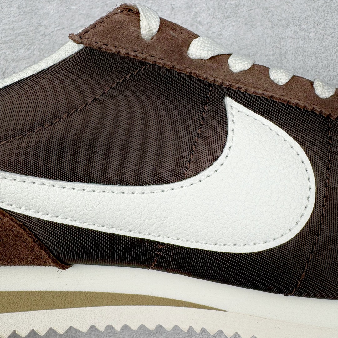 图片[19]-＃JC纯原 NK Classic Cortez Leather 阿甘复古初代皮革慢跑鞋 DZ2795-200 实体平台指令订单 全套原纸板楦头开发 原厂数据大底磨具 一比一鞋头弧度高度鞋身弧度 细节品控鞋型随意对比 正确烫金高频细节 公司级标准检验QC 区分市面一切版本 完美复刻阿甘复古鞋型 尺码：35.5 36 36.5 37.5 38 38.5 39 40 40.5 41 42 42.5 43 44 45-选品中心