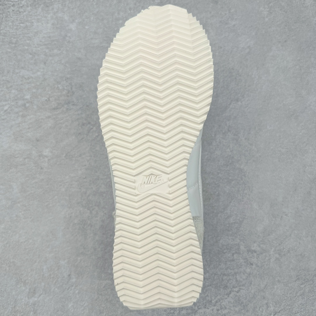 图片[9]-＃JC纯原 NK Classic Cortez Leather 阿甘复古初代皮革慢跑鞋 HF6410-101 实体平台指令订单 全套原纸板楦头开发 原厂数据大底磨具 一比一鞋头弧度高度鞋身弧度 细节品控鞋型随意对比 正确烫金高频细节 公司级标准检验QC 区分市面一切版本 完美复刻阿甘复古鞋型 尺码：35.5 36 36.5 37.5 38 38.5 39 40 40.5 41 42 42.5 43 44 45-选品中心