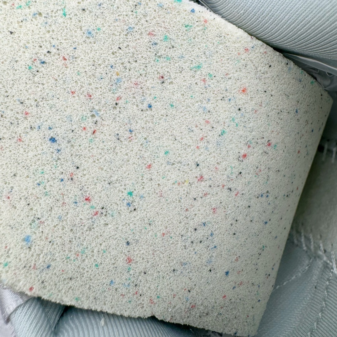 图片[11]-＃JC纯原 NK Classic Cortez Leather 阿甘复古初代皮革慢跑鞋 FV5420-001 实体平台指令订单 全套原纸板楦头开发 原厂数据大底磨具 一比一鞋头弧度高度鞋身弧度 细节品控鞋型随意对比 正确烫金高频细节 公司级标准检验QC 区分市面一切版本 完美复刻阿甘复古鞋型 尺码：35.5 36 36.5 37.5 38 38.5 39 40 40.5 41 42 42.5 43 44 45-选品中心