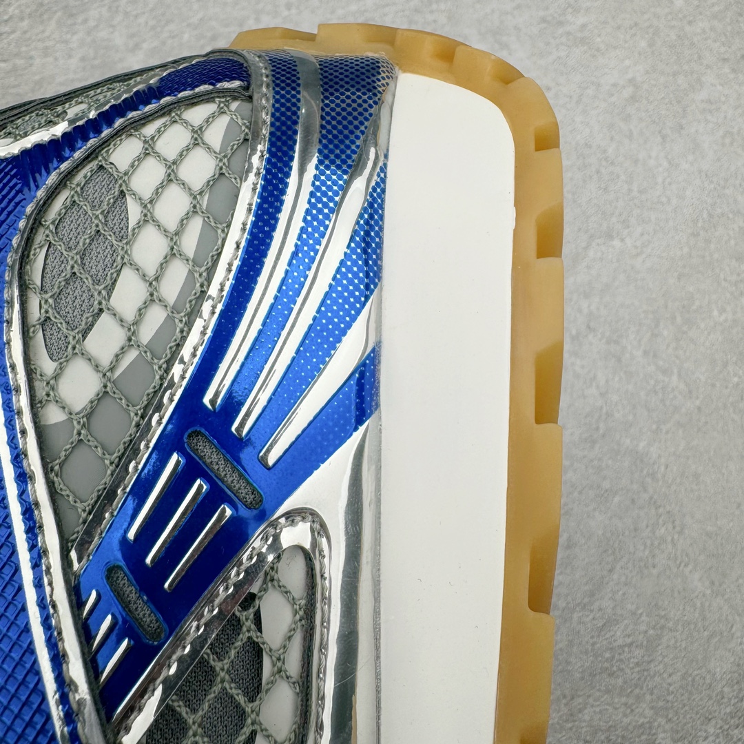 图片[13]-＃纯原 BOTTEGA VENETA Orbit Runner BV葆蝶家时尚休闲王一博同款老爹鞋运动鞋 原版开发 一比一打造 相似度百分之99以上 市场一梯队级别品质 区别市场任何标文顶级品质版本 采用轻质科技网布面料 搭配几何图案设计橡胶外底 王炸系列 高版本 认准套包工艺 实际增高很多哦 还是一样显腿细非常nice 耐玩耐造 对标对版 套包鞋工艺 认准高版本 大底选用拼色TPU大底 配置原版包装 尺码：35 36 37 38 39 40 41 42 43 44 45-选品中心