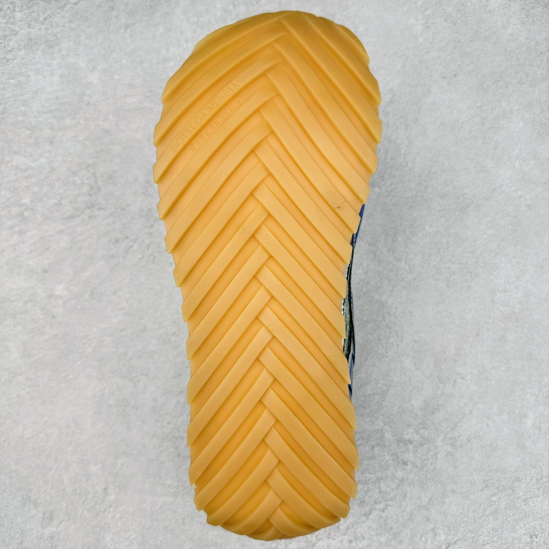 图片[9]-＃纯原 BOTTEGA VENETA Orbit Runner BV葆蝶家时尚休闲王一博同款老爹鞋运动鞋 原版开发 一比一打造 相似度百分之99以上 市场一梯队级别品质 区别市场任何标文顶级品质版本 采用轻质科技网布面料 搭配几何图案设计橡胶外底 王炸系列 高版本 认准套包工艺 实际增高很多哦 还是一样显腿细非常nice 耐玩耐造 对标对版 套包鞋工艺 认准高版本 大底选用拼色TPU大底 配置原版包装 尺码：35 36 37 38 39 40 41 42 43 44 45-选品中心