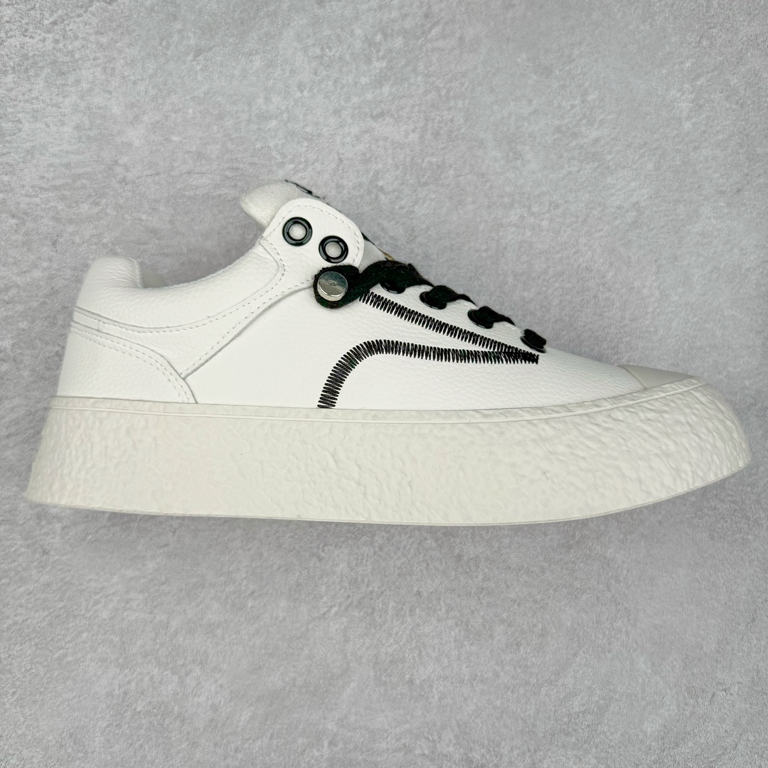 CHANEL 香奈儿功夫熊猫电秀款 2024秋冬新款小香风真皮轻便百搭休闲运动鞋 独家首发 小红书推荐 热搜新款 鞋面优质进口 时尚又大方 原版轻质助力大底 非常柔软轻便 脚感无敌 原鞋一致效果环保无味 尺码: 35-39-选品中心