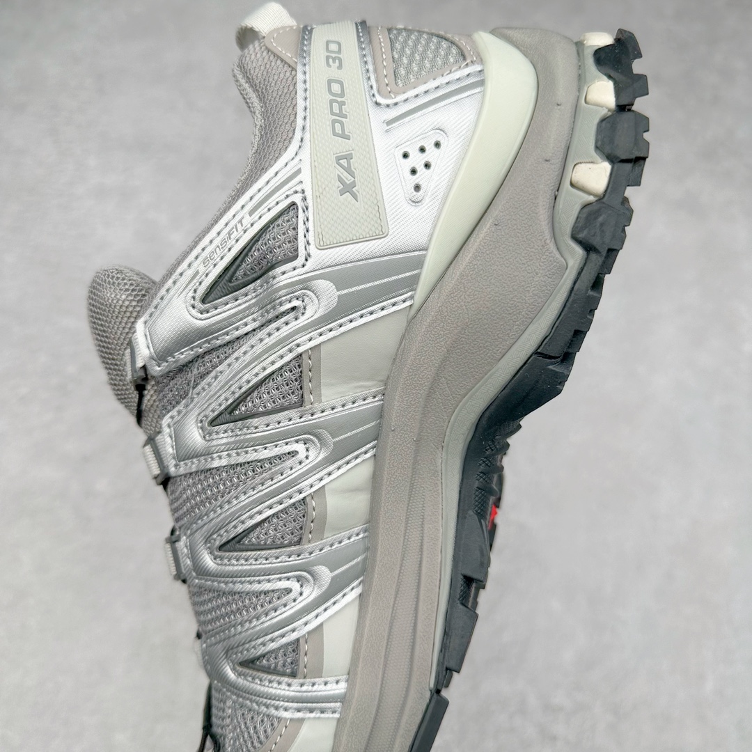 图片[7]-＃X版福利特价 Salomon XA PRO 3D ADV 萨洛蒙户外越野跑鞋 鞋面采用SENSIFIT贴合技术 全方位贴合包裹脚型 鞋跟部鞋底牵引设计 提供强大的抓地性能 更适应野外崎岖不平的道路 其3D ADVANCED CHASSIS底盘 材料轻量大化 钉齿设计更具稳定性、防护性 鞋底易磨损区运用CONTAGRIP高耐磨材料 应对城市硬质路面长距离跑考验 尺码：36 36.5 37.5 38 38.5 39 40 40.5 41 42 42.5 43 44 44.5 45-选品中心