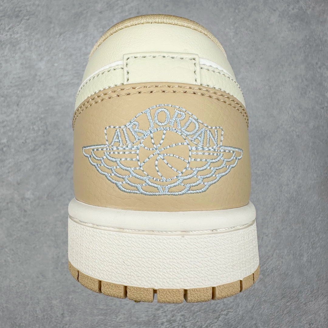 图片[8]-＃K版 Air Jordan AJ1 Low 低帮 HQ4186-111 全新流水线出品 DT版本唯一平替选择 市场第二梯队最强版 全部原鞋开发 原楦原纸板开发 全鞋电脑针车 原厂内置全掌气垫 原盒内在原标 唯一Zp原版鞋带绑法 免检产品 全新2022版型 全头层皮料 完美零毛边处理 原厂配置全掌气垫 价格定位良心 几十个配色陆续出货 尺码：36 36.5 37.5 38 38.5 39 40 40.5 41 42 42.5 43 44 44.5 45 46 47.5-选品中心