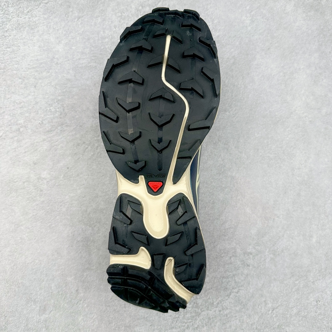 图片[9]-＃X版纯原福利 Salomon 萨洛蒙 XT-6 复古机能户外跑鞋 这双XT-6 鞋面以锯齿状的包裹系统呈现 在黑色基底之下加入了各种色点缀 内嵌式的袜套设计与 Quicklace 系带系统一道 实现了立体包裹与精准贴合 结合 Contagrip 大底科技 让穿着者可以轻松驾驭户外与通勤下的任何运动生活场景 无缝鞋身户外随意纵横 颜值与脚感兼备 出街通勤 绝对非常吸睛 你值得拥有 尺码：36 36.5 37.5 38 38.5 39 40 40.5 41 42 42.5 43 44 44.5 45-选品中心