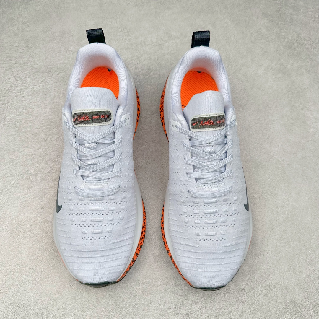 图片[2]-NK ZoomX Invincible Run Flyknit FK4 不可战胜4代系列轻量飞织低帮休闲运动慢跑鞋 FV2299-900 此鞋专为短跑运动员而生 是为 5 至 10 公里距离的赛事和训练打造 整体设计采用流线型的轻质工程网眼材质构成鞋面 并与其他 Running 旗舰鞋款同样搭载全脚掌 ZoomX 缓冲中底 搭配 Pebax 物料与橡胶外底 ZoomX StreakFly 首发配色以Prototype呈现 其灵感是来自开发期间的磨损测试 透过编号的标记与内侧的预期跑步距离突出研发过程 尺码：36 36.5 37.5 38 38.5 39 40 40.5 41 42 42.5 43 44 44.5 45-选品中心