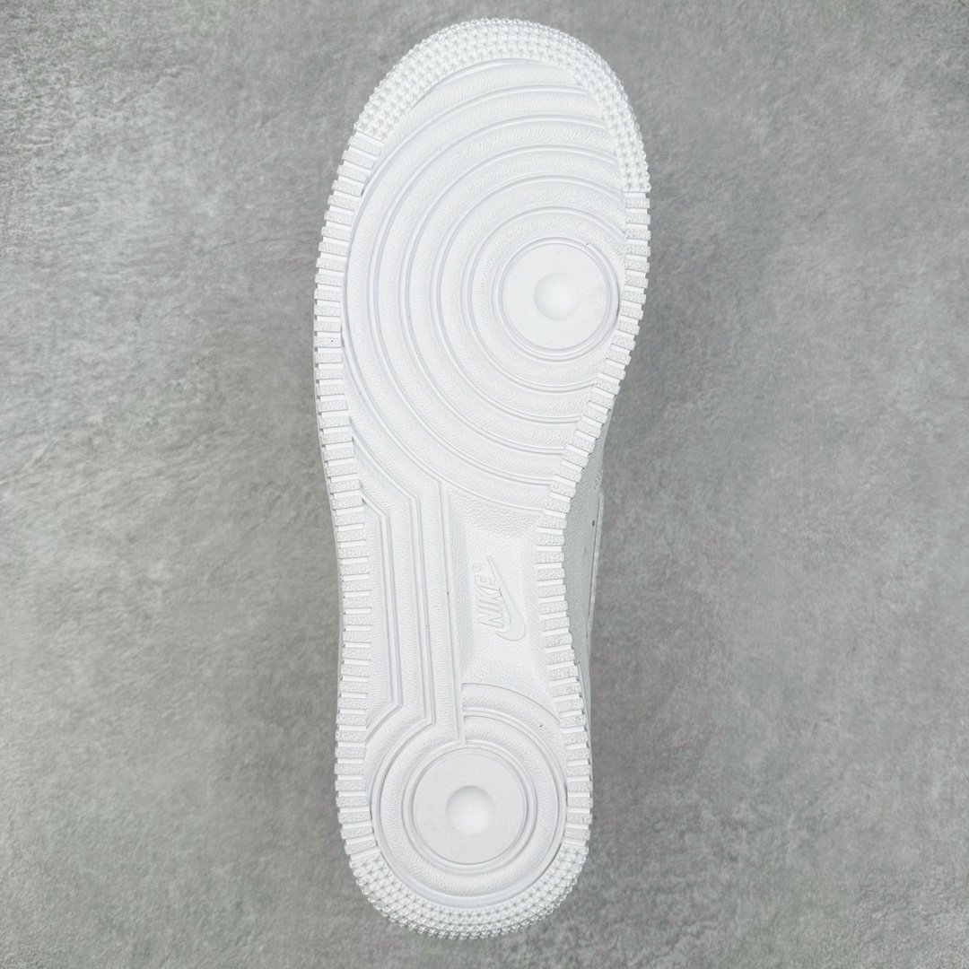 图片[9]-＃特价福利 NK Air Force 1´07 Low 空军一号百搭休闲运动板鞋 柔软、弹性十足的缓震性能和出色的中底设计 横跨复古与现代的外型结合 造就出风靡全球三十多年的Force 1 直到今天还深受青睐 尺码：35.5 36 36.5 37.5 38 38.5 39 40 40.5 41 42 42.5 43 44 44.5 45-选品中心