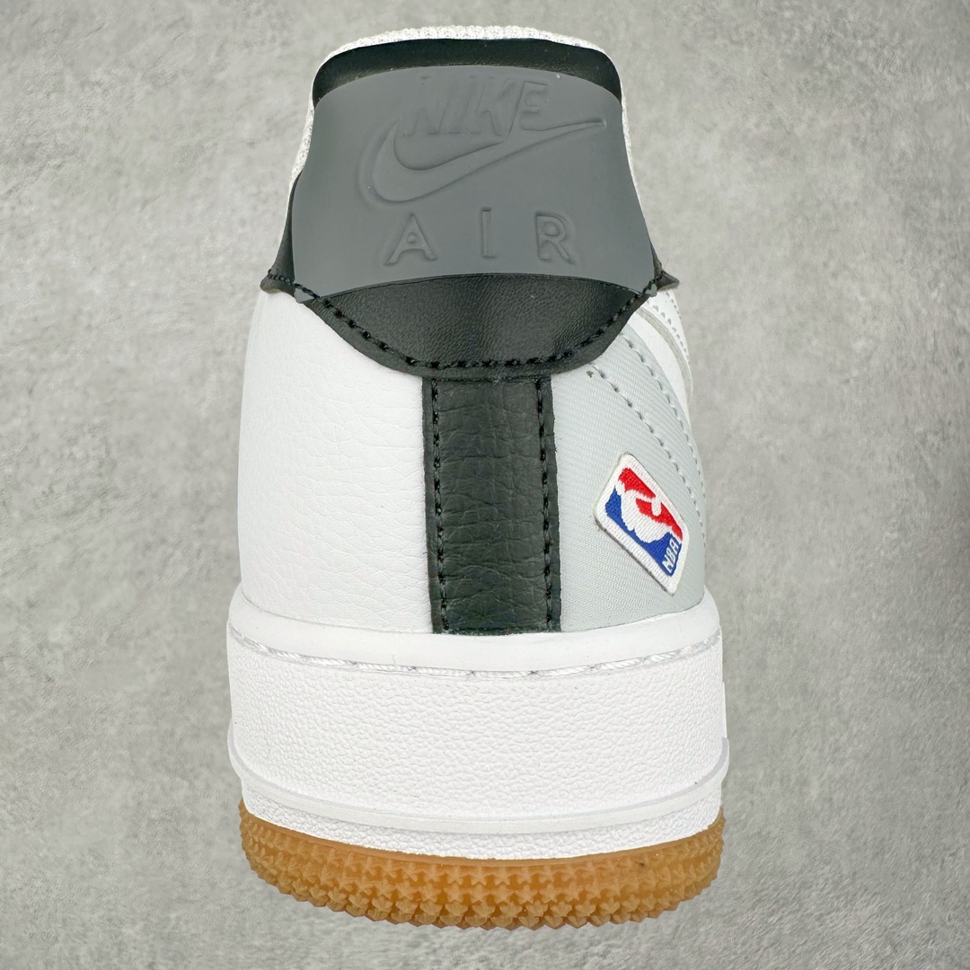 图片[8]-＃特价福利 NK Air Force 1´07 Low 空军一号百搭休闲运动板鞋 柔软、弹性十足的缓震性能和出色的中底设计 横跨复古与现代的外型结合 造就出风靡全球三十多年的Force 1 直到今天还深受青睐 尺码：35.5 36 36.5 37.5 38 38.5 39 40 40.5 41 42 42.5 43 44 44.5 45-选品中心