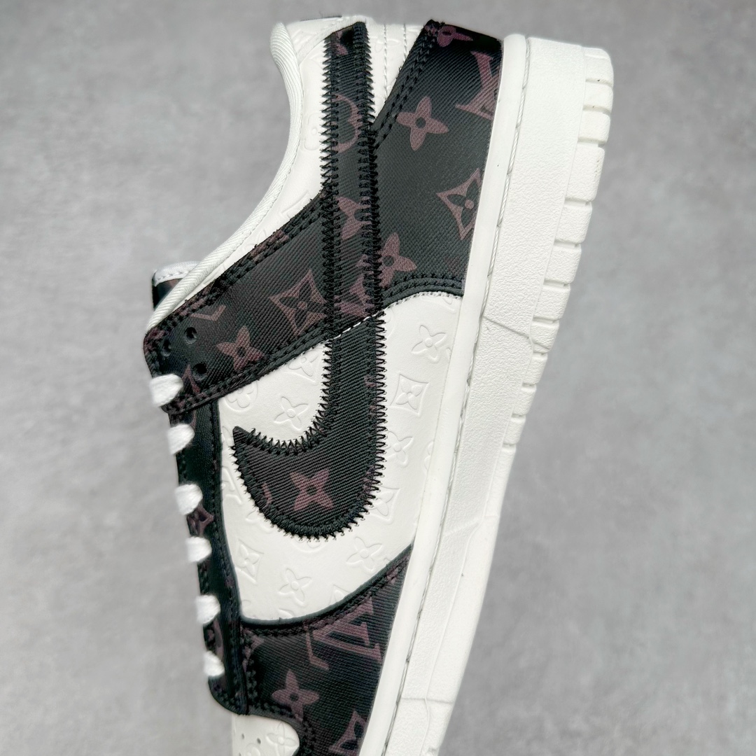 图片[7]-NK Dunk Low 定制配色 DQ1098-031 大厂出品 极力推荐 原装头层材料 独家版型蒸餾加工帶來的是更好的视觉和脚感体验大厂纯原品质出货 清洁度 电绣工艺 皮料切割干净无任何毛边 细节完美 尺码：36 36.5 37.5 38 38.5 39 40 40.5 41 42 42.5 43 44 44.5 45 46 47.5-选品中心