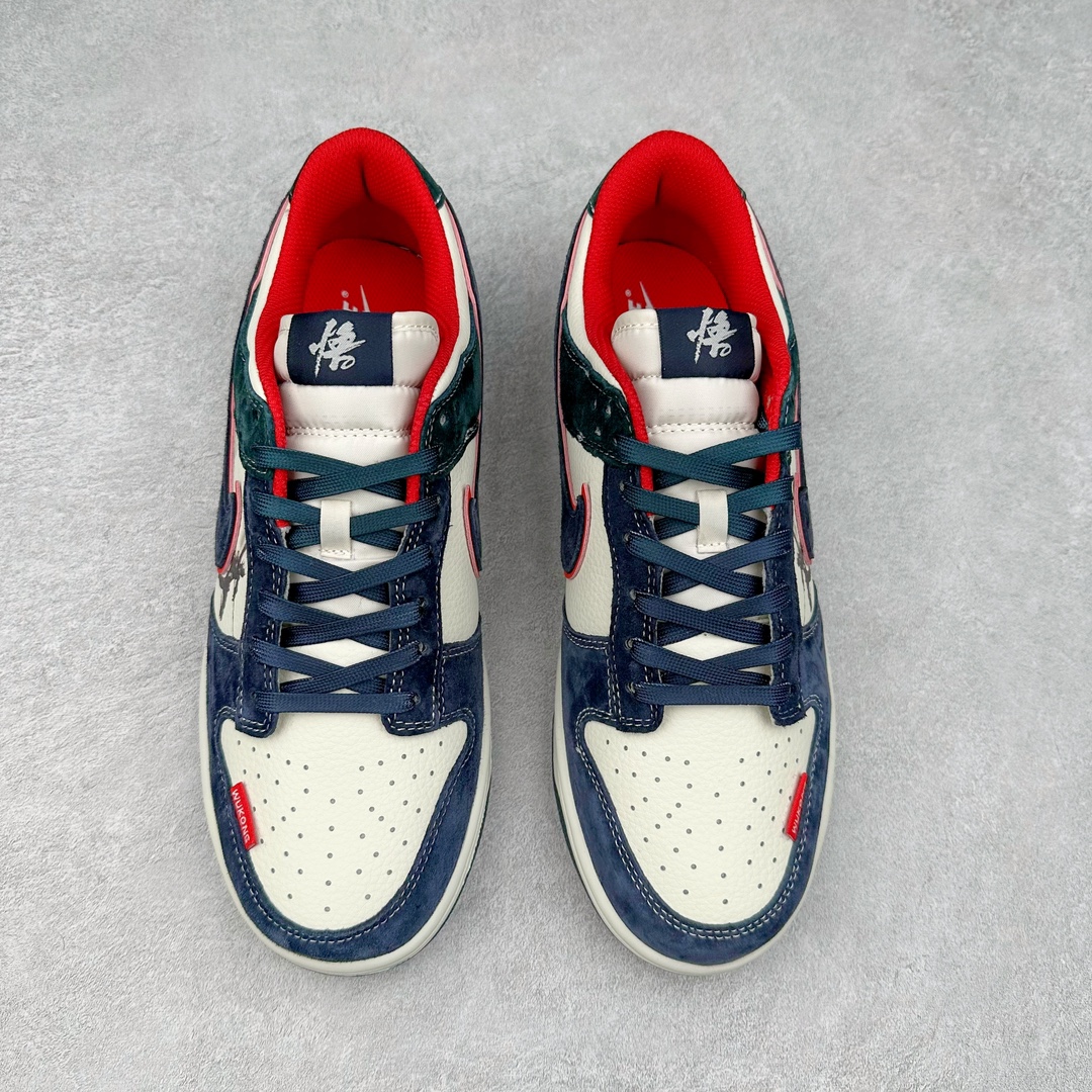 图片[2]-NK Dunk Low 定制配色 DJ2024-035 大厂出品 极力推荐 原装头层材料 独家版型蒸餾加工帶來的是更好的视觉和脚感体验大厂纯原品质出货 清洁度 电绣工艺 皮料切割干净无任何毛边 细节完美 尺码：36 36.5 37.5 38 38.5 39 40 40.5 41 42 42.5 43 44 44.5 45 46 47.5-选品中心