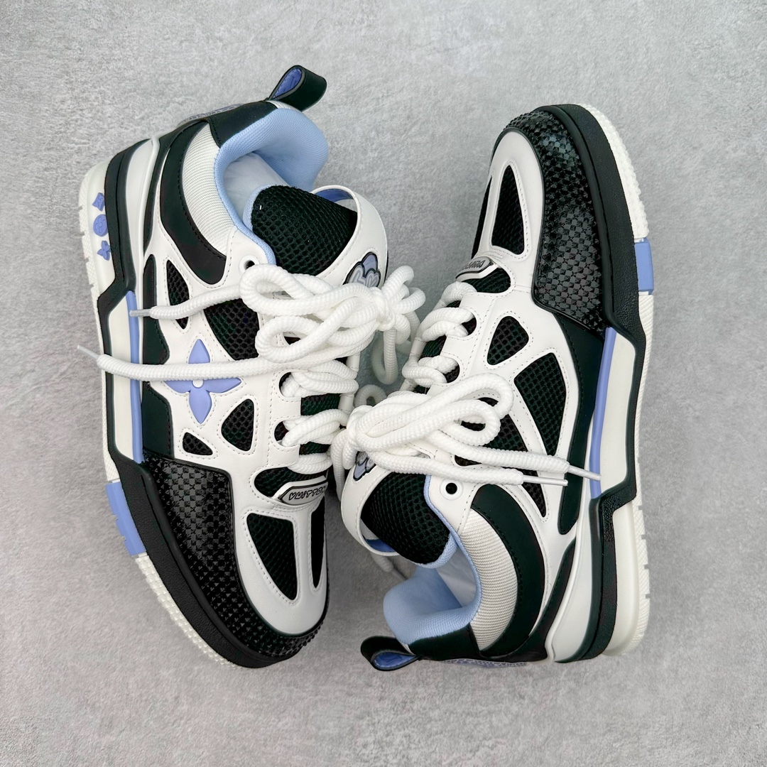 图片[3]-LOUIS VUITTON Skate lv小牛皮超大花朵印花低帮板鞋 市场所有版本中综合最强的货品 GD实力大厂出品 全网最全配色更新最快 最成熟的做工稳定的品控 完美鞋型超高的清洁度 零毛边线头瑕疵 全套原楦原纸版原鞋开模 全网最具灵魂的版型 正确原装黄色鞋盒 正确中底印花 鞋面印花3D高频深度立体 全鞋电脑针车 紧密相连 针距密度一致 环保乳胶注塑鞋垫 厚度脚感还原原版 皮面裁剪部位 统一油边封口工艺 原装橡胶大底含胶量大底组合零偏差 专柜全套包装 防尘袋 说明书 质保卡 男女鞋 尺码：35 36 37 38 39 40 41 42 43 44 45-选品中心