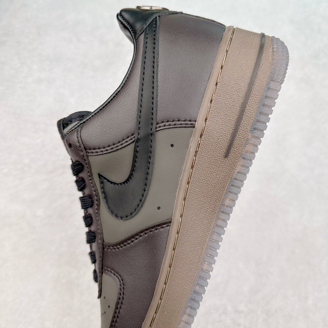 图片[7]-NK Air Force 1´07 Low 空军一号低帮百搭休闲运动板鞋 FZ4167-200 柔软、弹性十足的缓震性能和出色的中底设计 横跨复古与现代的外型结合 造就出风靡全球 三十多年的Force 1 直到今天还深受青睐 尺码：36 36.5 37.5 38 38.5 39 40 40.5 41 42 42.5 43 44 44.5 45-选品中心