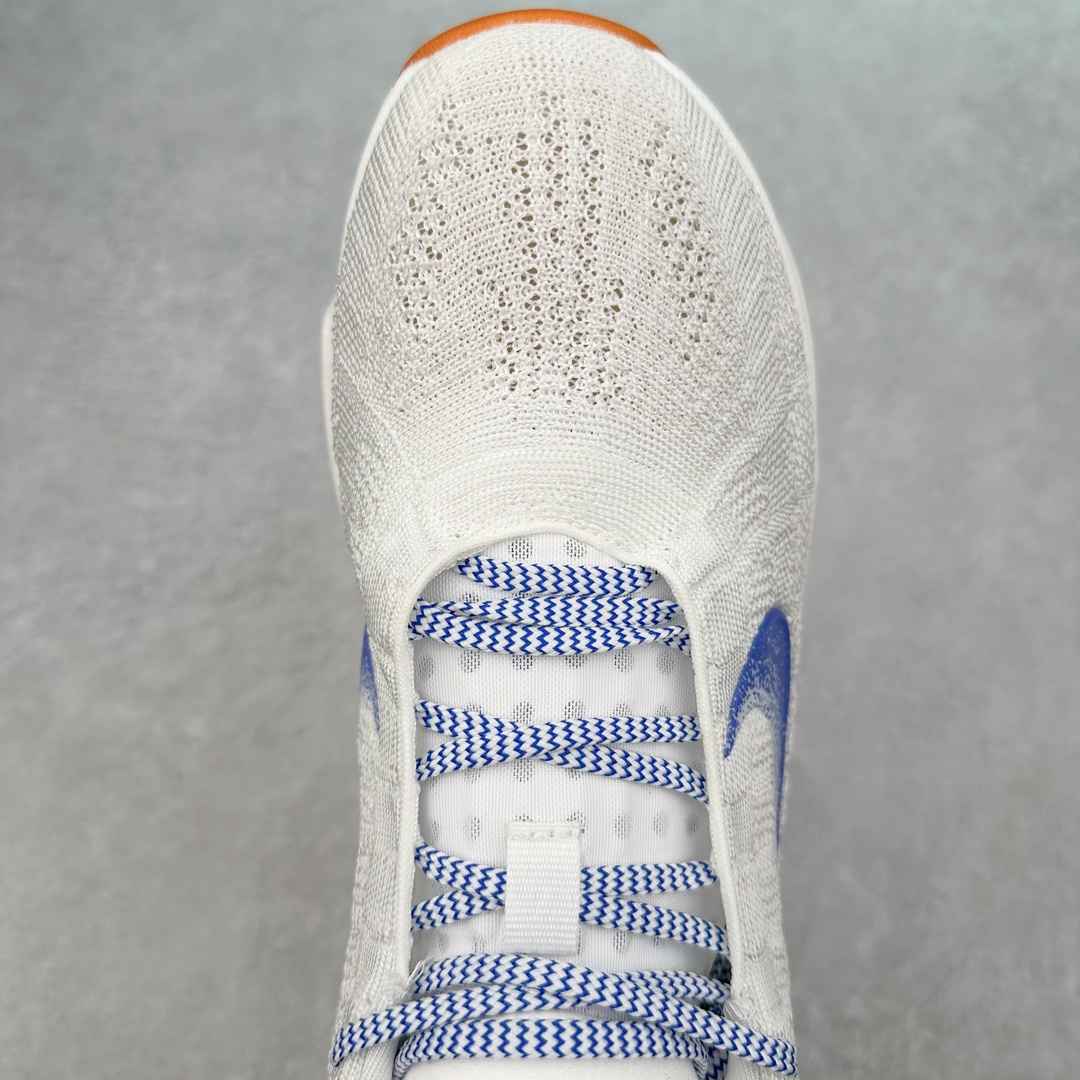 图片[4]-NK G.T. Hustle 3 Blueprint EP 「蓝图」 配色货号：HJ9084-100 中底Mustang 缓震配置与前足 Zoom Strobel 缓震配置合体组成双重 Air Zoom 缓震配置为关键区域缔造澎湃弹力 前掌的 Air Zoom 气垫单元凭借出众的能量回馈助你保持运动状态 RadialKnit 鞋面首次应用于 Nike 篮球鞋，提供轻盈包裹效果，轻松跟上，你的运动节奏。穿上 G.T.Hustle3 助你在比赛最后关键时刻扭转势头。前足 AirZoom 缓震配置，带来出众能量回馈，助你轻松击败对手。尺码：36 36.5 37.5 38 38.5 39 40 40.5 41 42 42.5 43 44 44.5 45-选品中心