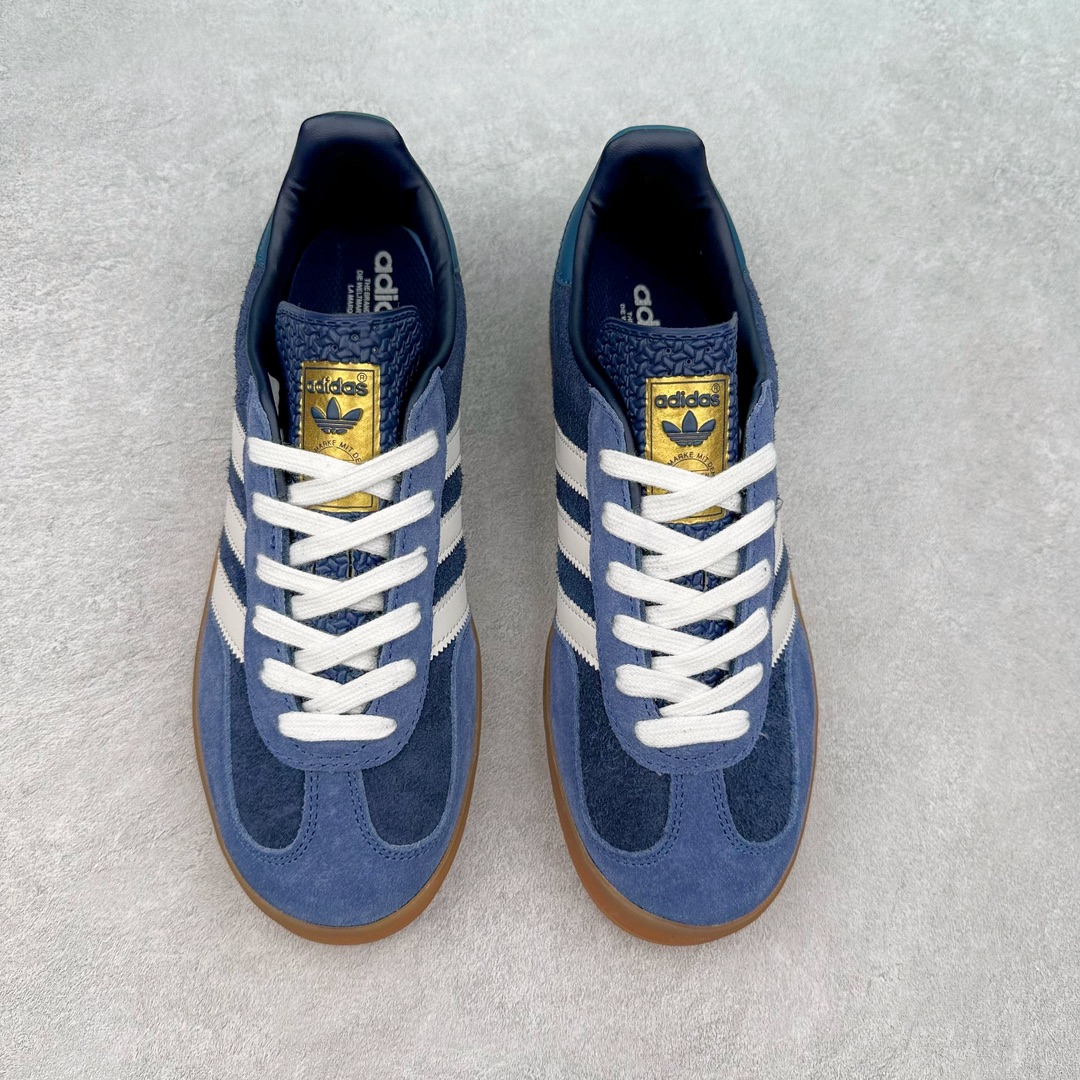 图片[2]-AD Gazelle Indoor Trainers 羚羊内训系列低帮复古百搭休闲运动德训风板鞋 JI0322 90年代经典的复刻版！自60年代以足球训练鞋面世以来,Gazelle就以其经典设计席卷全球。1991年版本的复刻,再造经典Gazelle。采用皮革打造,搭配浊色细节,让这款经典更加简约。尺码：36 36⅔ 37⅓ 38 38⅔ 39⅓ 40 40⅔ 41⅓ 42 42⅔ 43⅓ 44 45-选品中心