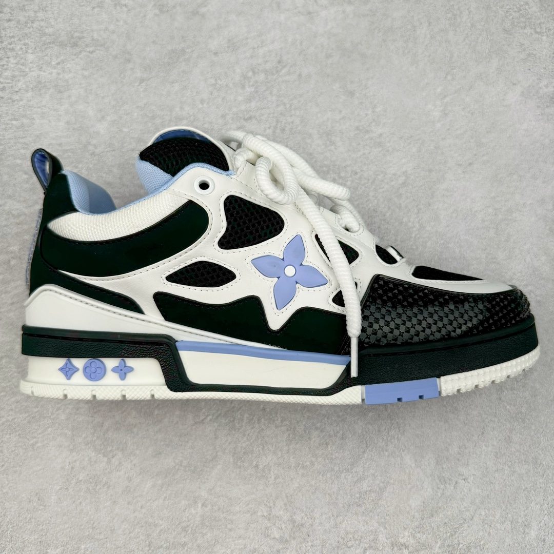 LOUIS VUITTON Skate lv小牛皮超大花朵印花低帮板鞋 市场所有版本中综合最强的货品 GD实力大厂出品 全网最全配色更新最快 最成熟的做工稳定的品控 完美鞋型超高的清洁度 零毛边线头瑕疵 全套原楦原纸版原鞋开模 全网最具灵魂的版型 正确原装黄色鞋盒 正确中底印花 鞋面印花3D高频深度立体 全鞋电脑针车 紧密相连 针距密度一致 环保乳胶注塑鞋垫 厚度脚感还原原版 皮面裁剪部位 统一油边封口工艺 原装橡胶大底含胶量大底组合零偏差 专柜全套包装 防尘袋 说明书 质保卡 男女鞋 尺码：35 36 37 38 39 40 41 42 43 44 45-选品中心