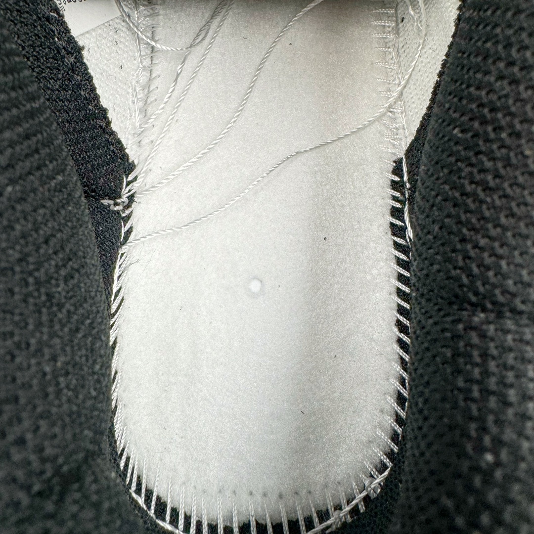 图片[10]-＃YC纯原 NK Dunk Low 心动邮件 心蔷 CW1590-100 定制系列天花板 无原鞋不开发 全系列得物原鞋一比一校对开发 配色持续更新中 终端对接 优势输出 全套原厂楦头原纸板数据档案倾力打造 原汁原味莞产 极致还原 圈内最强针车工艺 高端零售指定版 广东原厂配套原盒原标 鞋盒分三个尺码段 原厂冲刀 超高清洁度 全鞋零毛边皮料切割 采用原厂百宏鞋带以及原厂百宏织唛舌标 内标可供原厂几率过验 进口原装条纹中底布 四线拉帮白色点胶 原厂拉帮手法遵循公司 原厂电绣 极致还原 尺码：35.5 36 36.5 37.5 38 38.5 39 40-选品中心