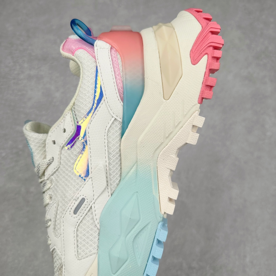 图片[7]-斐乐Fila Fusion Bianco 硬糖系列老爹风增高厚底复古中性休闲运动慢跑鞋 FILA FUSION正式推出全新BIANCO硬糖鞋，该鞋款灵感来自于阿尔卑斯山最高峰Moute Bianco的灵感，同时全掌搭载TECNO-PIUMAX轻能发泡科技，鞋面上穿插了层次丰富的设计，更增添酷炫感。大底采用山峦起伏的设计理念，整个夏天，带你感受来自阿尔卑斯雪山的凉爽。BIANCO硬糖鞋是FILA FUSION为女性打造的全新专属鞋款，BIANCO在意大利语中意为白色，BIANCO鞋底上的棱形结构意为雪山上晶莹剔透的水晶，又好像一颗颗甜美的硬糖，代表着外表绚丽、内心坚定，拥有自己主张的女性主义。让每个穿上的女生都能做最亮的高冷百变女王，可甜可飒，夏日炎炎，有硬糖更甜！尺码：35.5 36 36.5 37.5 38 38.5 39 40-选品中心