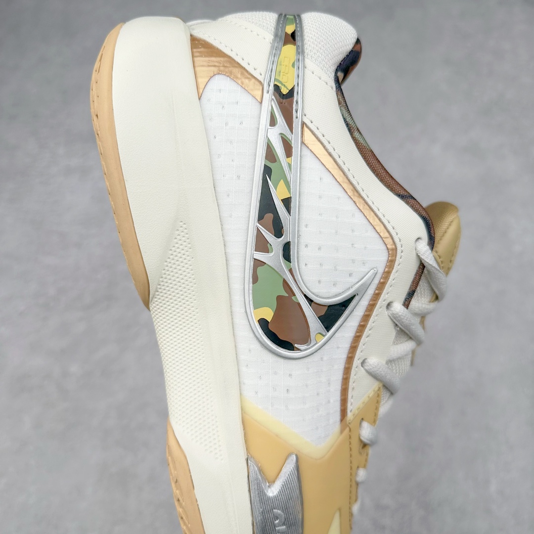 图片[6]-NK Air Zoom G.T. Cut Academy EP GT男/女篮球鞋 HM3700-291 NK首度推出G.T. Cut 系列的平价款式G.T. Cut Academy，外型维持一贯的流线型设计。不同价格的款式，让不同需求的球友也能入手适合自己的球鞋。足底出色抓地设计，助你瞬息急停，随意变速，轻松摆脱对手，驰骋赛场。匠心底纹从后跟延伸至鞋头，铸就急起急停的强劲抓地表现，助力实现侧向突破和快速移步。鞋款采用出众回弹设计，为切入、转向和移步篮筐提供出色的能量回馈。回弹性能带来弹力充沛的迈步体验，让你爆发疾速。前足搭载 Zoom Air 缓震配置，助你在赛事升温之际迅猛出击。足底缓震配置带来舒适比赛体验。中底搭载厚实泡绵，营造非凡舒适的支撑感受。该鞋款可轻松驾驭坚硬地面，助力鏖战。尺码：36 36.5 37.5 38 38.5 39 40 40.5 41 42 42.5 43 44 44.5 45 46-选品中心