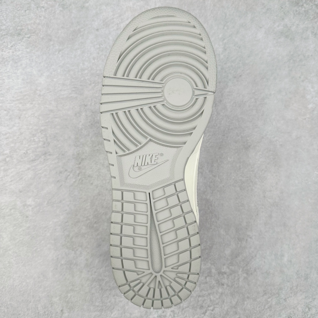 图片[9]-NK Dunk Low 定制配色 FC1688-145 大厂出品 极力推荐 原装头层材料 独家版型蒸餾加工帶來的是更好的视觉和脚感体验大厂纯原品质出货 清洁度 电绣工艺 皮料切割干净无任何毛边 细节完美 尺码：36 36.5 37.5 38 38.5 39 40 40.5 41 42 42.5 43 44 44.5 45 46 47.5-选品中心