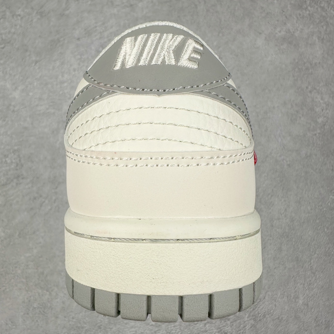 图片[8]-NK Dunk Low 定制配色 FC1688-145 大厂出品 极力推荐 原装头层材料 独家版型蒸餾加工帶來的是更好的视觉和脚感体验大厂纯原品质出货 清洁度 电绣工艺 皮料切割干净无任何毛边 细节完美 尺码：36 36.5 37.5 38 38.5 39 40 40.5 41 42 42.5 43 44 44.5 45 46 47.5-选品中心