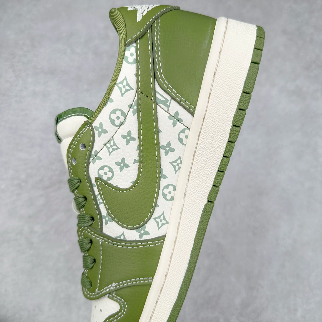 图片[7]-TS x Air Jordan AJ1 Low 倒钩低帮联名定制配色 LX1988-105 原厂内置气垫魔块 A模大底 头层小牛皮 鞋舌AJ原厂专用牛津布+AJ专用反口珍珠布+原厂无杂质高弹内里海棉+特殊封边弹力鞋带 尺码：36 36.5 37.5 38 38.5 39 40 40.5 41 42 42.5 43 44 44.5 45 46 47.5-选品中心