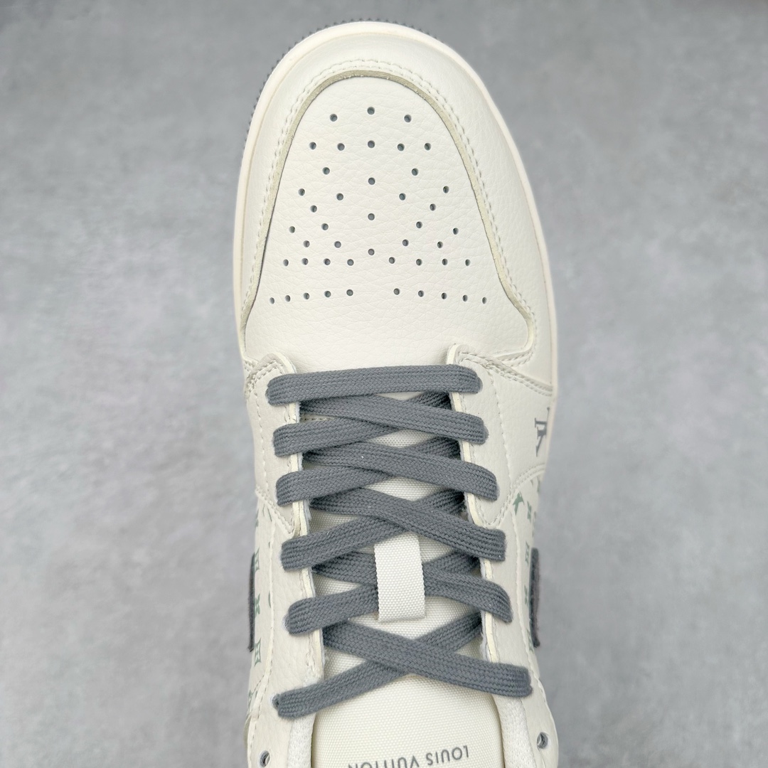 图片[4]-Air Jordan AJ1 Low 低帮系列定制配色 WG8850-010 原厂内置气垫魔块 A模大底 头层小牛皮 鞋舌AJ原厂专用牛津布+AJ专用反口珍珠布+原厂无杂质高弹内里海棉+特殊封边弹力鞋带 尺码：36 36.5 37.5 38 38.5 39 40 40.5 41 42 42.5 43 44 44.5 45 46-选品中心