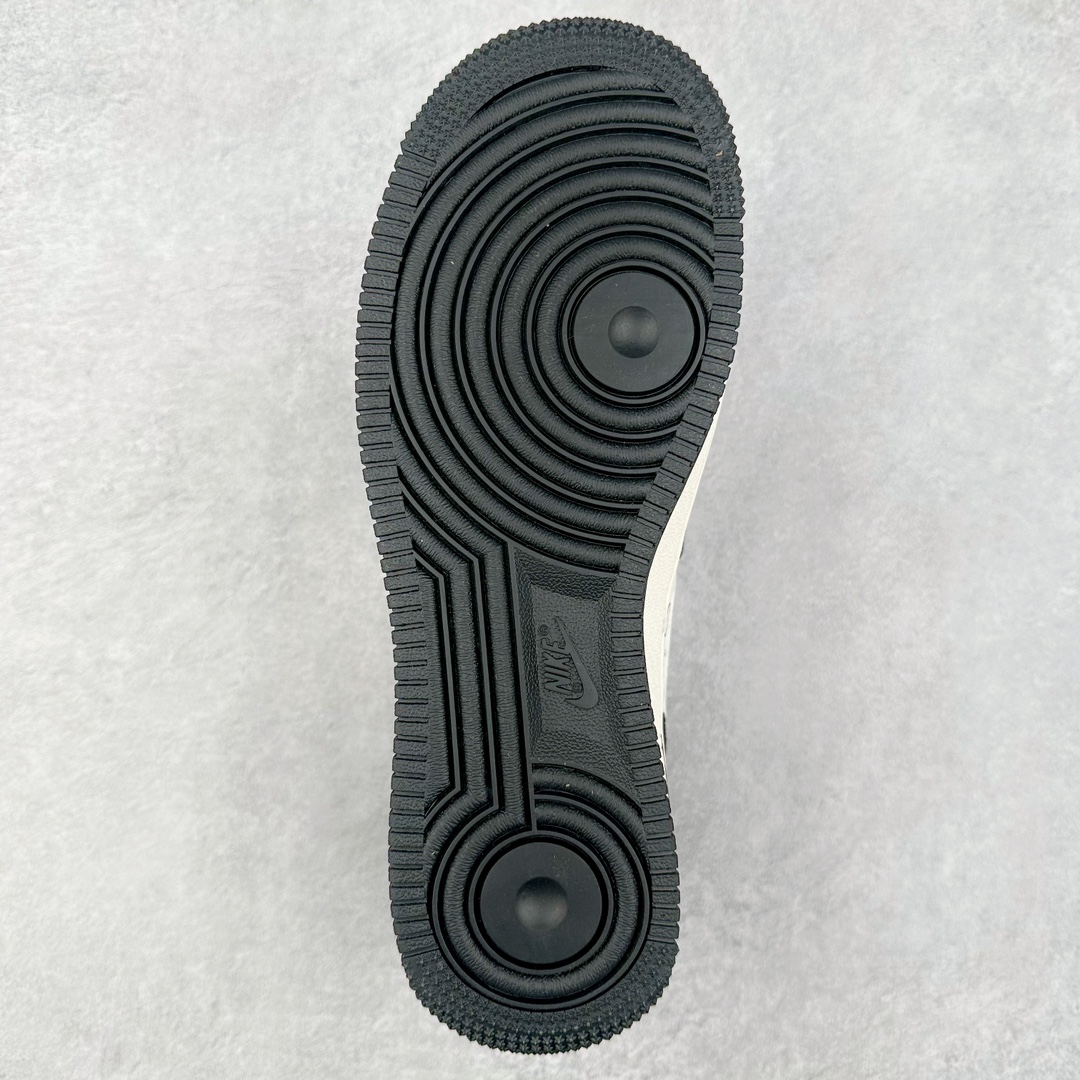 图片[9]-NK Air Force 1´07 Low 空军一号低帮百搭休闲运动板鞋 SJ9188-003 柔软、弹性十足的缓震性能和出色的中底设计 横跨复古与现代的外型结合 造就出风靡全球 三十多年的Force 1 直到今天还深受青睐 尺码：36 36.5 37.5 38 38.5 39 40 40.5 41 42 42.5 43 44 44.5 45-选品中心