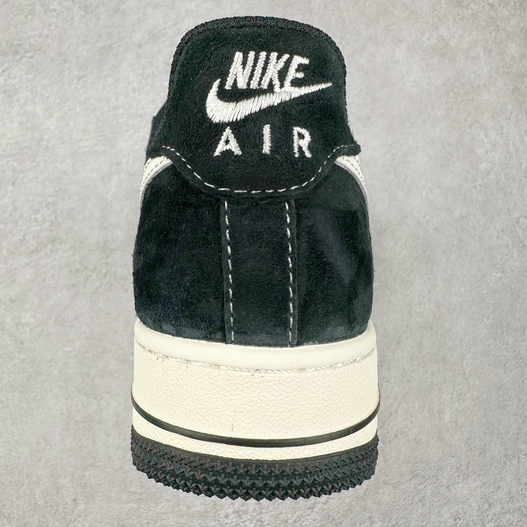 图片[8]-NK Air Force 1´07 Low 空军一号低帮百搭休闲运动板鞋 SJ9188-003 柔软、弹性十足的缓震性能和出色的中底设计 横跨复古与现代的外型结合 造就出风靡全球 三十多年的Force 1 直到今天还深受青睐 尺码：36 36.5 37.5 38 38.5 39 40 40.5 41 42 42.5 43 44 44.5 45-选品中心