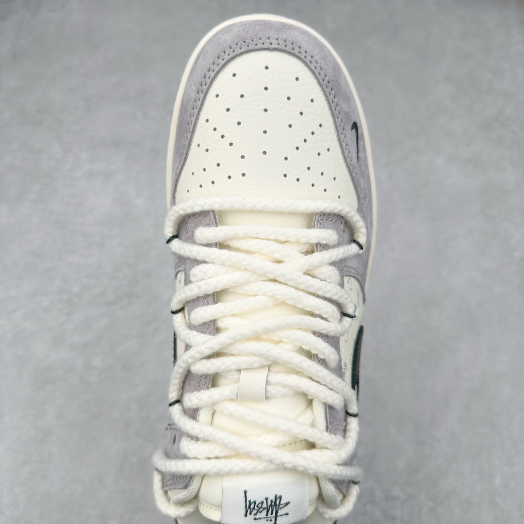 图片[4]-NK Dunk Low 定制配色 SJ2068-293 大厂出品 极力推荐 原装头层材料 独家版型蒸餾加工帶來的是更好的视觉和脚感体验大厂纯原品质出货 清洁度 电绣工艺 皮料切割干净无任何毛边 细节完美 尺码：36 36.5 37.5 38 38.5 39 40 40.5 41 42 42.5 43 44 44.5 45 46 47.5-选品中心