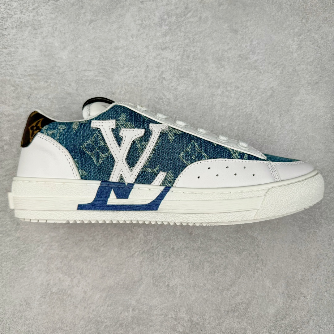 Louis Vuitton 路易威登 lv Time Out 低帮时尚运动板鞋 为舒软小牛皮革压印金属质感 Monogram 图案 再令 Louis 和vuitton 装饰点缀鞋带 与卢勒克斯金属线共同 释放莹泽光芒 搭配后部 Monogram帆布饰边和加厚胎面橡胶外底 鞋面胎牛皮和进口PVC制裁而成 高密度进口电脑车线工艺、经典LOGO跟PVC完美结合 原版大底开模 内里采用进口羊皮 超软皮内里+鞋垫 最新LV/路易威登 杨幂 关晓彤 官方等多明星网红同款 快手抖音等多平台热推 尺码：35 36 37 38 39 40 41 42 43 44-选品中心