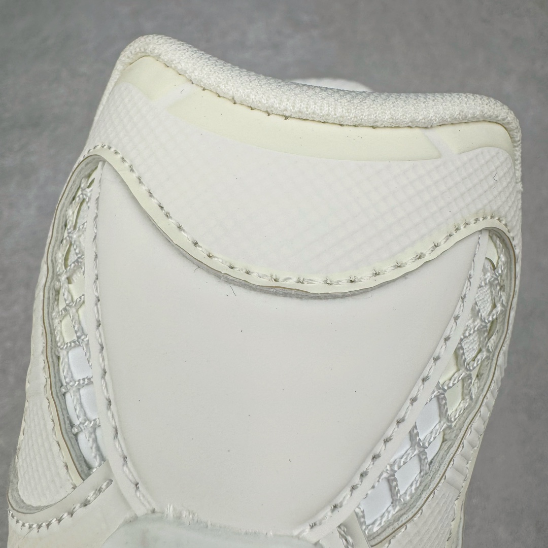 图片[16]-＃GD广顶 BOTTEGA VENETA Orbit Runner BV葆蝶家时尚休闲王一博同款老爹鞋运动鞋 原版开发 一比一打造 相似度百分之99以上 市场一梯队级别品质 区别市场任何标文顶级品质版本 采用轻质科技网布面料 搭配几何图案设计橡胶外底 王炸系列 高版本 认准套包工艺 实际增高很多哦 还是一样显腿细非常nice 耐玩耐造 对标对版 套包鞋工艺 认准高版本 大底选用拼色TPU大底 配置原版包装 尺码：35 36 37 38 39 40 41 42 43 44 45-选品中心