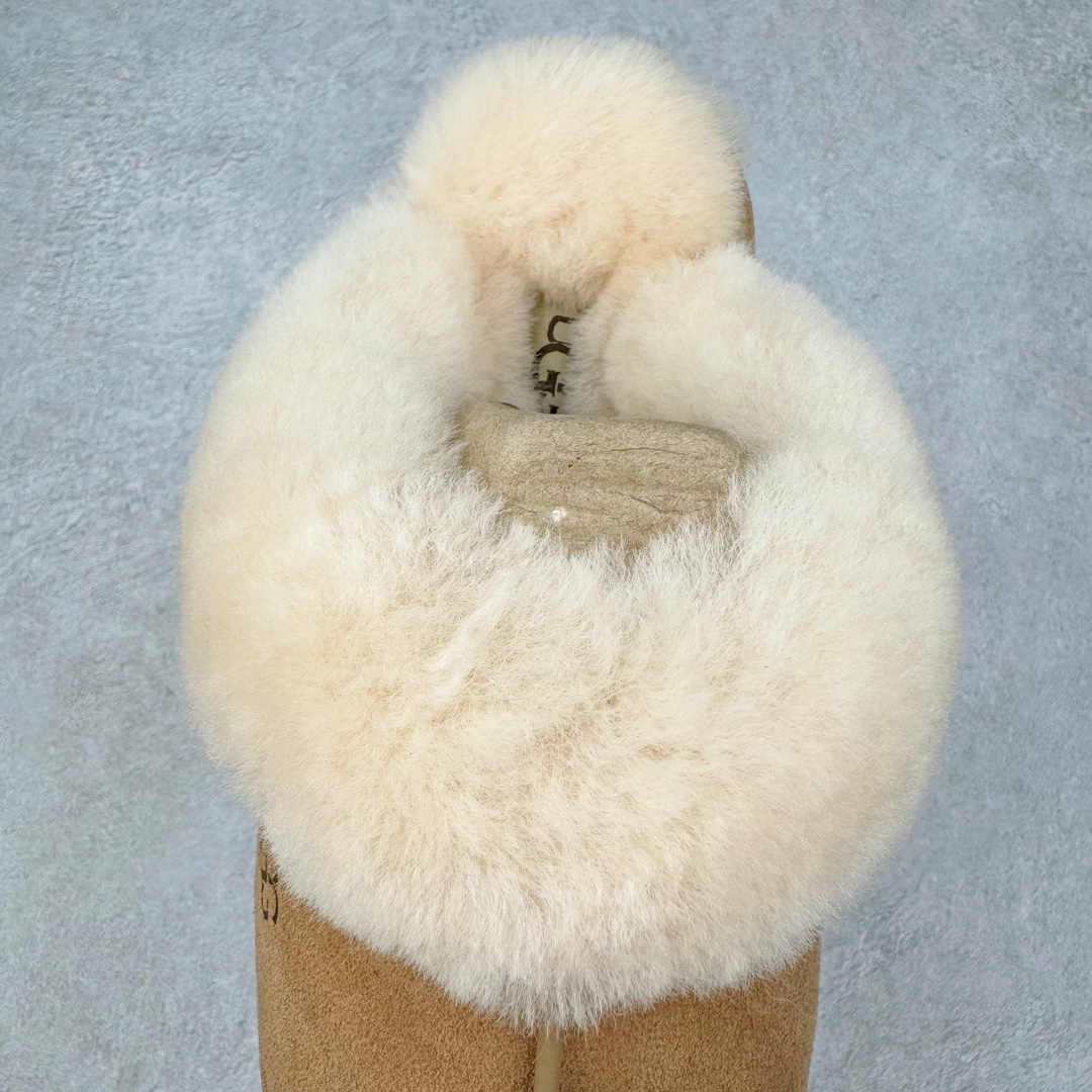 图片[5]-＃桑坡UGG盲盒福利 UGG 经典秋冬羊皮毛一体雪地靴 白菜价亏本清仓套现转新款 机不可失 好好把握 随机一双 只选尺码 商品款式均为上架顶级款式 保证稳赚不赔 无通货 无烂货 会有轻微瑕疵的情况 友情提醒 买到是亏还是赚 每个人定义不同福袋闷包理论上和赌博心理相同玩的就是惊喜 玩的就是心跳活动商品无严重质量问题不退换 桑坡大厂直供 隆丰A级澳洲进口羊皮毛一体 完全遵循ZP工艺流程 代工厂原厂版师 秉承无原鞋不开发选择 注重每一处细节 市面最正版型 TREADLITE\\\”轻翼\\\”科技外底 轻便/耐用/柔韧/桩型 翻毛皮鞋面 细腻亲肤再生聚酯纤维滚边 舒适易打理 保暖性佳 UGG plush™ 里衬和内底 茸软亲肤 舒适暖足 经典鞋型搭配轻盈厚底 稳稳拿捏秋冬出街时髦造型 Treadlite by UGG 轻翼大底 轻盈缓震 为双足减负 舒适轻便 助你轻松畅玩整天 尺码：35 36 37 38 39 40-选品中心