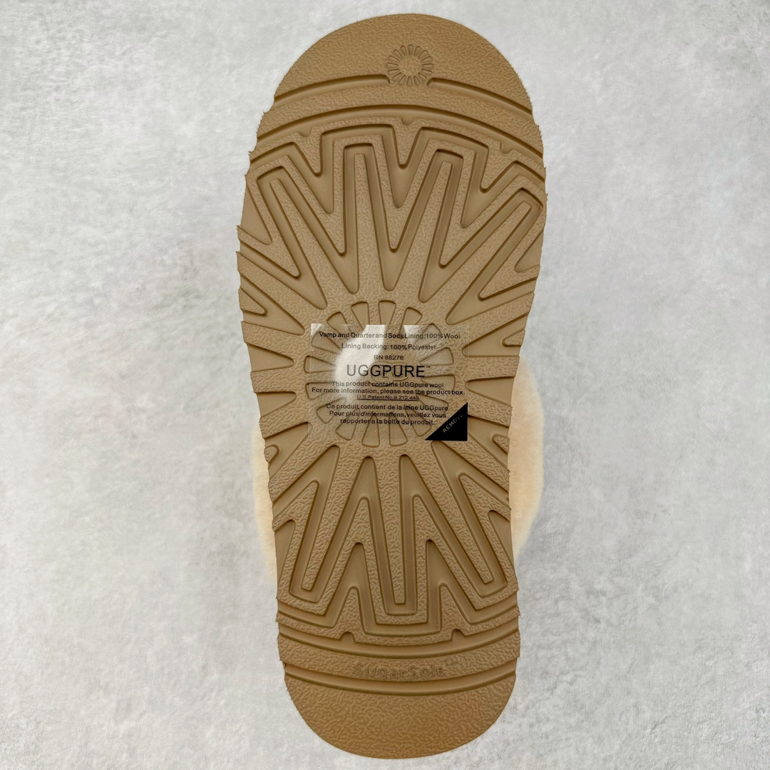 图片[9]-＃桑坡UGG盲盒福利 UGG 经典秋冬羊皮毛一体雪地靴 白菜价亏本清仓套现转新款 机不可失 好好把握 随机一双 只选尺码 商品款式均为上架顶级款式 保证稳赚不赔 无通货 无烂货 会有轻微瑕疵的情况 友情提醒 买到是亏还是赚 每个人定义不同福袋闷包理论上和赌博心理相同玩的就是惊喜 玩的就是心跳活动商品无严重质量问题不退换 桑坡大厂直供 隆丰A级澳洲进口羊皮毛一体 完全遵循ZP工艺流程 代工厂原厂版师 秉承无原鞋不开发选择 注重每一处细节 市面最正版型 TREADLITE\\\”轻翼\\\”科技外底 轻便/耐用/柔韧/桩型 翻毛皮鞋面 细腻亲肤再生聚酯纤维滚边 舒适易打理 保暖性佳 UGG plush™ 里衬和内底 茸软亲肤 舒适暖足 经典鞋型搭配轻盈厚底 稳稳拿捏秋冬出街时髦造型 Treadlite by UGG 轻翼大底 轻盈缓震 为双足减负 舒适轻便 助你轻松畅玩整天 尺码：35 36 37 38 39 40-选品中心