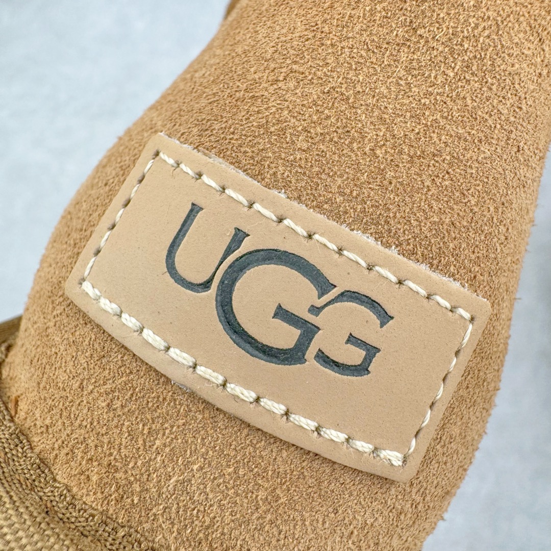 图片[10]-＃CS UGG 6223 经典中筒秋冬羊皮毛一体雪地靴 全鞋采用ZP同厂 隆丰A级澳洲进口羊皮毛一体 品牌代工厂生产线 完全遵循ZP工艺流程 代工厂原厂版师 秉承无原鞋不开发选择 注重每一处细节 市面最正版型 TREADLITE\\\”轻翼\\\”科技外底 轻便/耐用/柔韧/桩型【售后郑重承诺】一个月内若出现重大脱胶/断底等质量问题 直接为您换新！尺码：35 36 37 38 39 40-选品中心