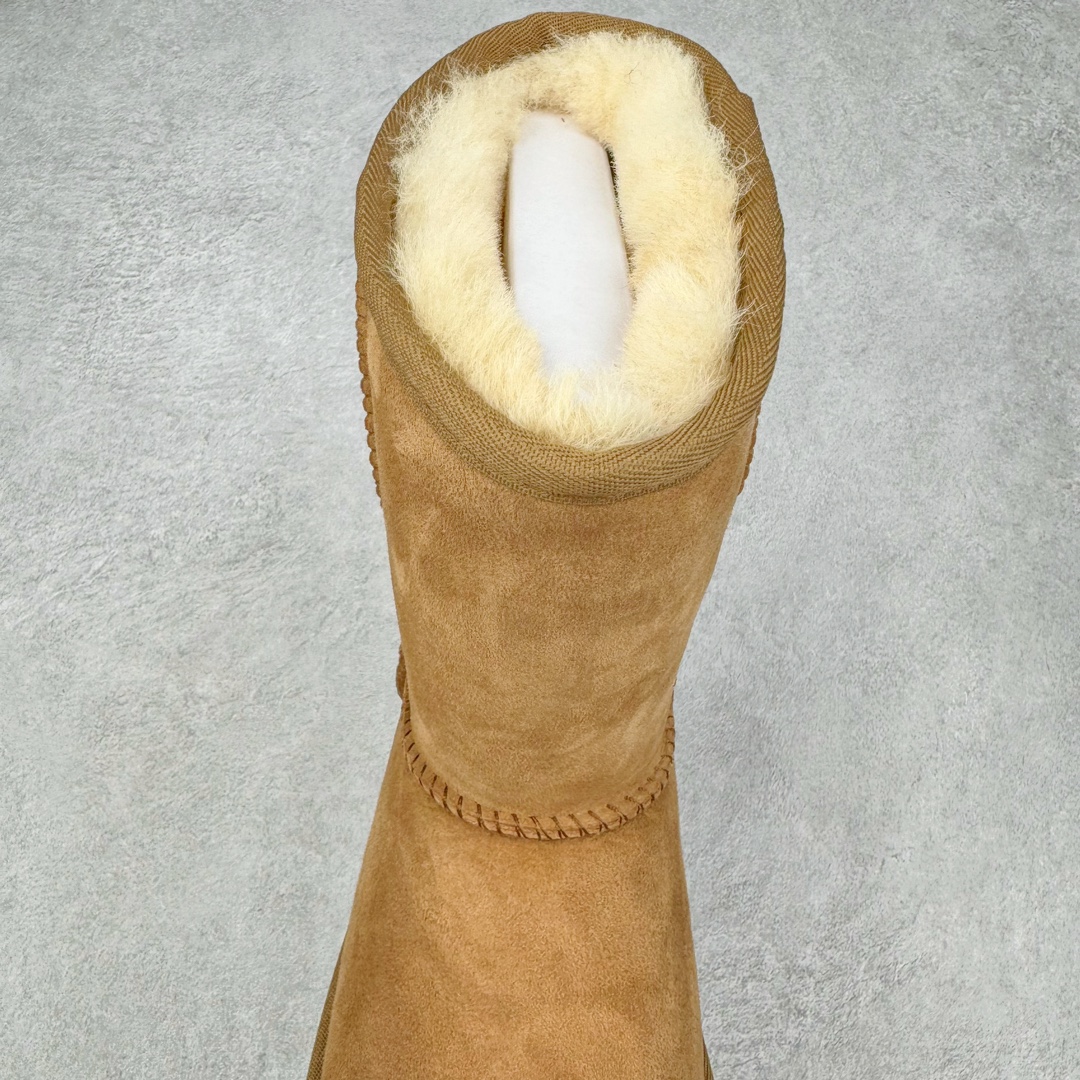 图片[5]-＃CS UGG 6223 经典中筒秋冬羊皮毛一体雪地靴 全鞋采用ZP同厂 隆丰A级澳洲进口羊皮毛一体 品牌代工厂生产线 完全遵循ZP工艺流程 代工厂原厂版师 秉承无原鞋不开发选择 注重每一处细节 市面最正版型 TREADLITE\\\”轻翼\\\”科技外底 轻便/耐用/柔韧/桩型【售后郑重承诺】一个月内若出现重大脱胶/断底等质量问题 直接为您换新！尺码：35 36 37 38 39 40-选品中心